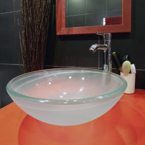 Le verre, une matière déco très tendance !