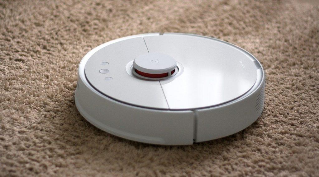 Aspirateur robot pour vous aider à nettoyer votre maison