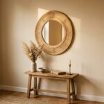Miroir rond en cannage rotin fait maison au-dessus d une console en bois